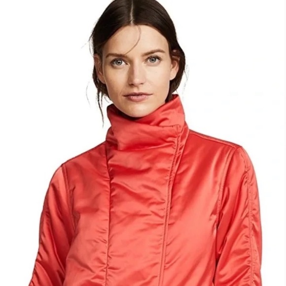 🔥🔥Scotch & Soda Red Satin Puffer
Bomber Jacket🔥🔥 - Picture 3 of 6